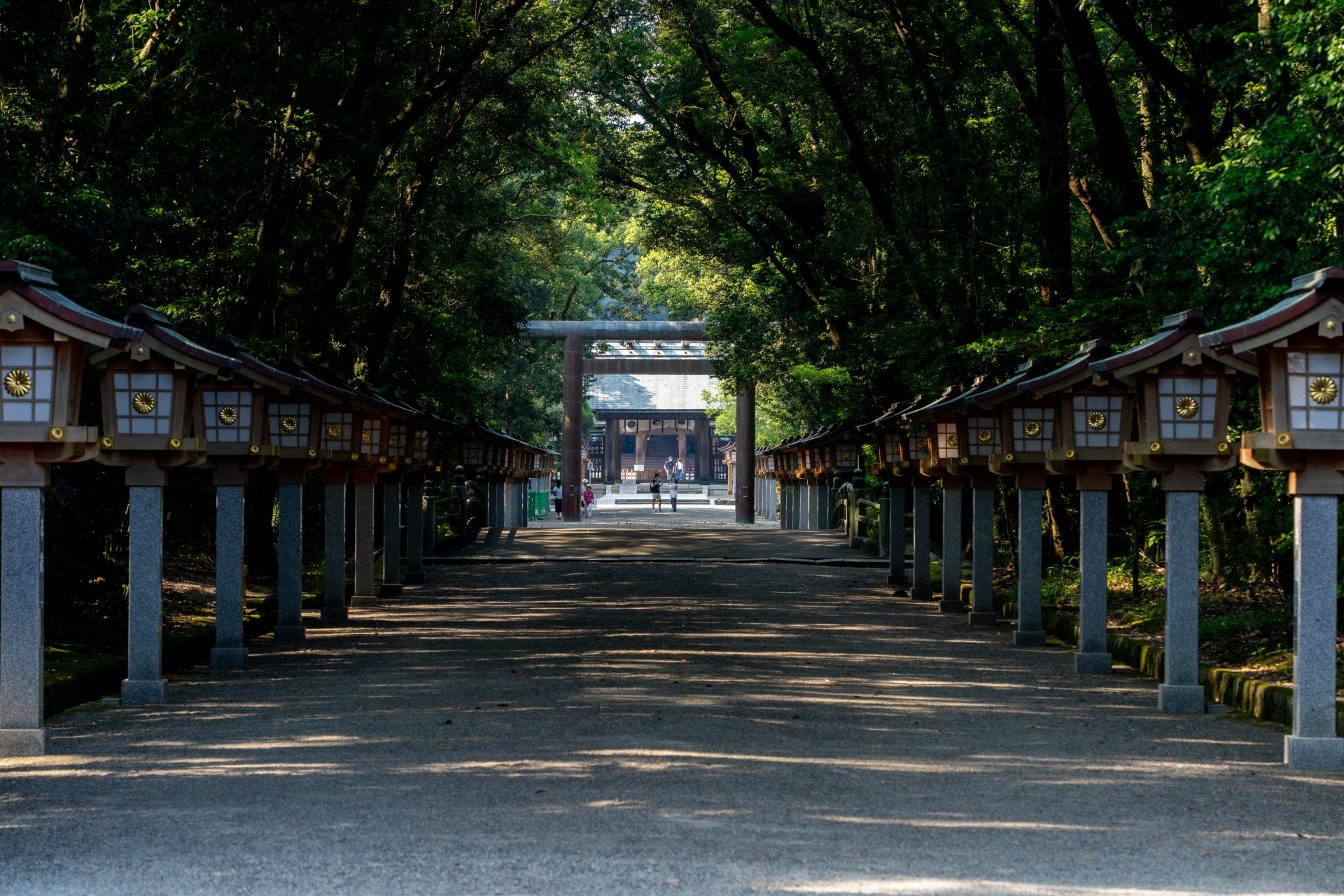 宮崎神宮ってどんな神社なの？ご利益やおすすめスポットを大紹介！～恋愛成就・希望の方は要チェック～