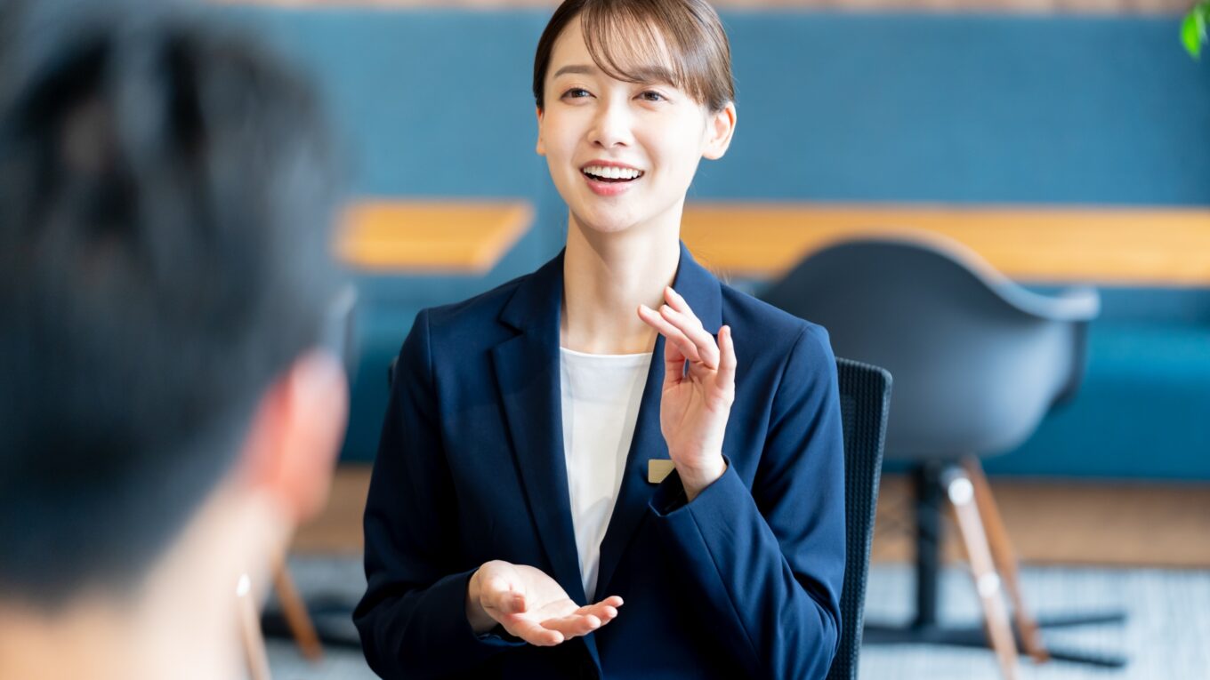上司が無能で疲れた！20代女性が実践したストレス解消法と対処術