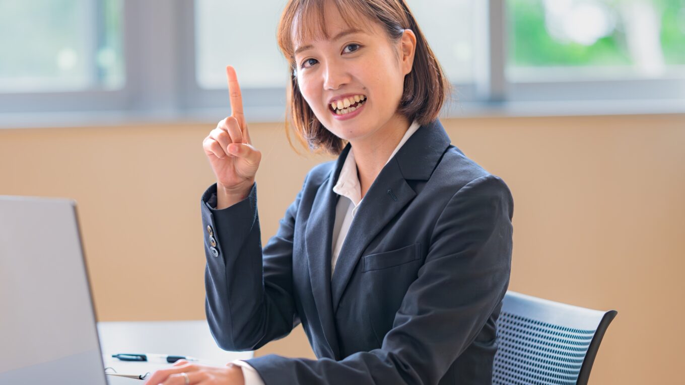 職場で態度が変わる人への対処法！あなたの心を守る7つの戦略